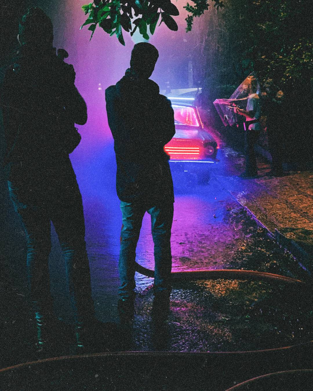 Production photo of Coração de Neon 23