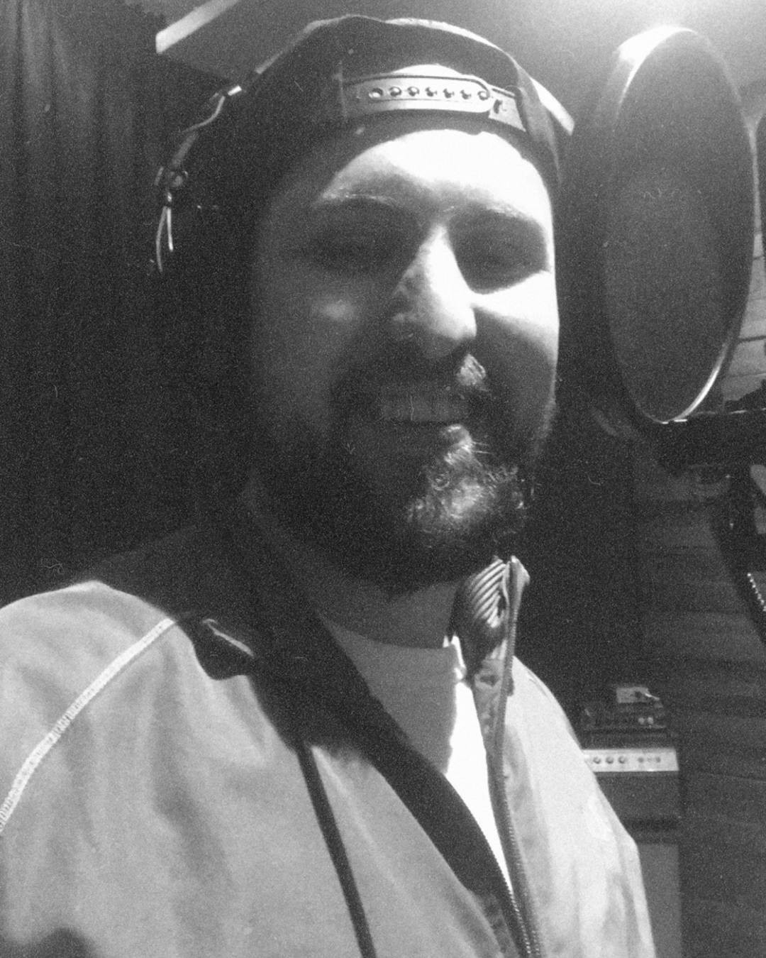 Foto de la posproducción de Coração de Neon 11