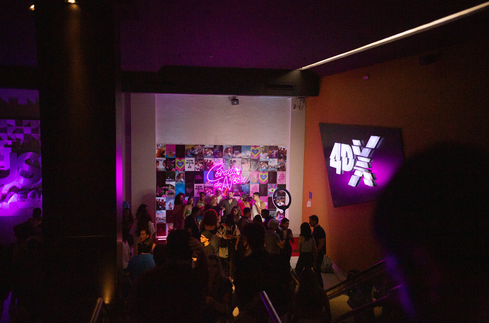 Área 4DX do cinema na pré-estreia RJ