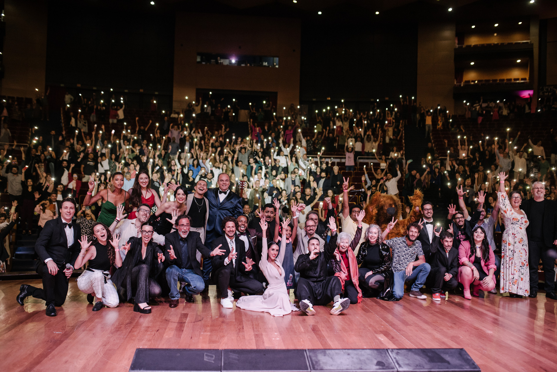 Preestreno Coração de Neon en Curitiba