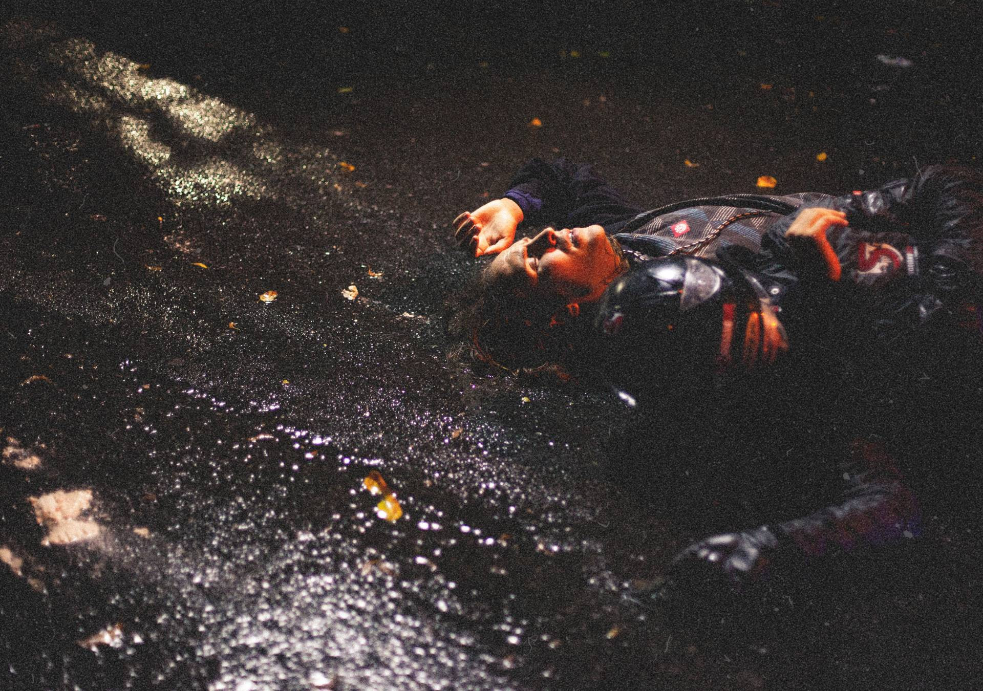Escena de la película Coração de Neon 16